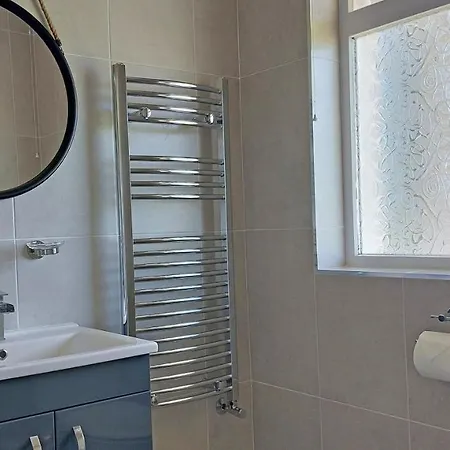 Southland By Trident Homes Holiday home